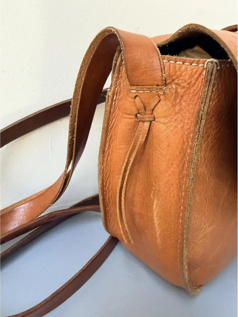 Madewell Cognac Leather Saddle Crossbody Bag - Picture 6 of 9